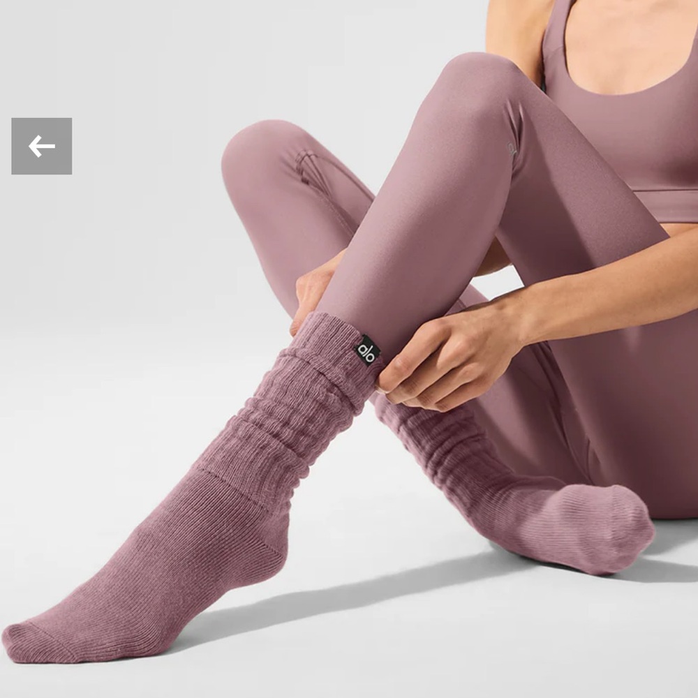 ALO Yoga Rose Pink / Smoky Quartz Unisex Scrunch Sock - New MSRP $32